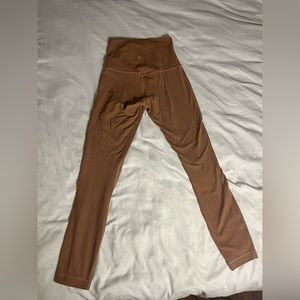 Lululemon Align Leggings in Dusty Clay, Size 2, No piling